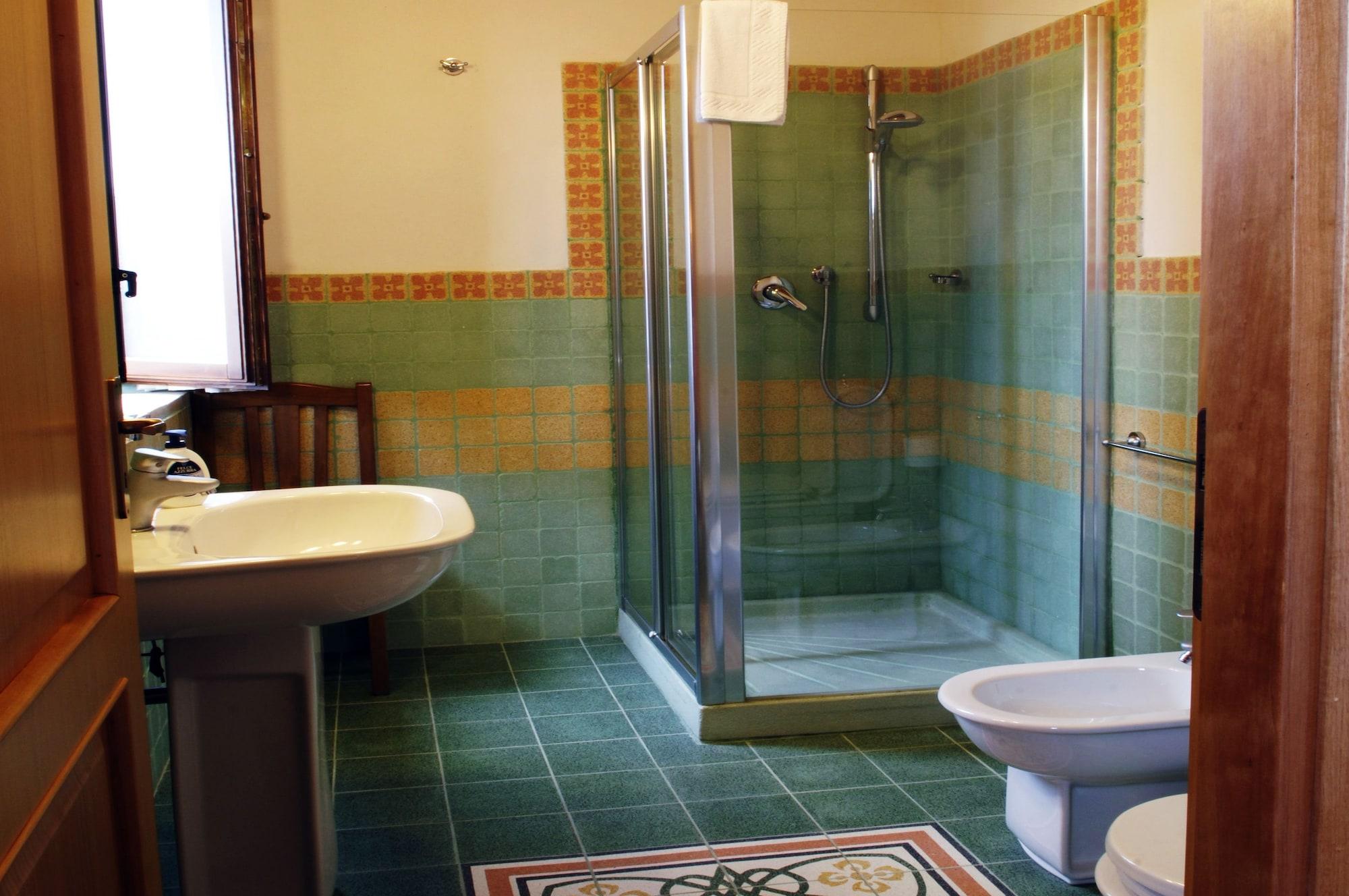 לינה וארוחת בוקר פיאצה ארמרינה La Casa Sulla Collina D'Oro מראה חיצוני תמונה