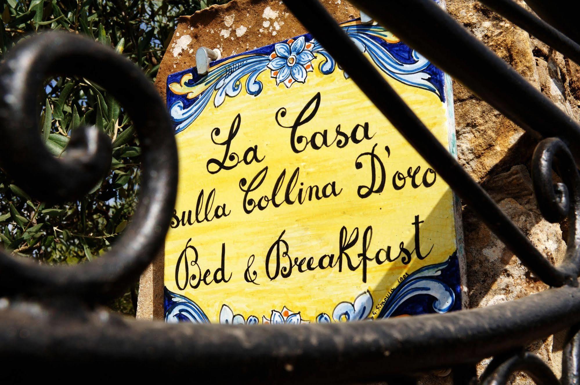 לינה וארוחת בוקר פיאצה ארמרינה La Casa Sulla Collina D'Oro מראה חיצוני תמונה